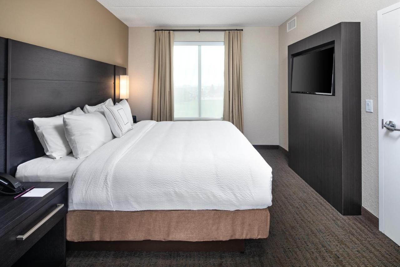 Residence Inn By Marriott Toronto Mississauga West Екстериор снимка